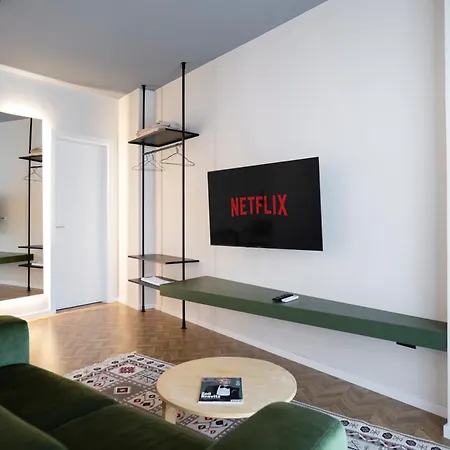 Muz Apartment